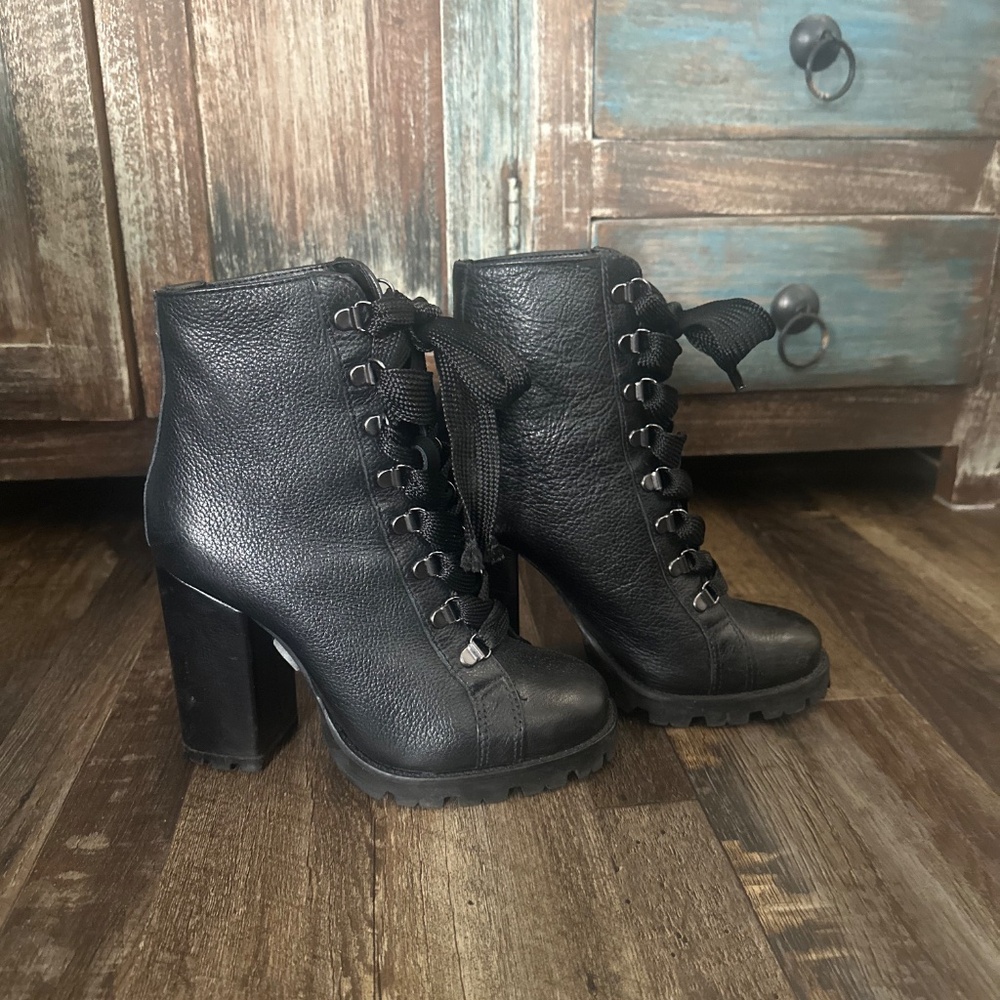 SCHUTZ ZHARA LACE UP WOMENS COMBAT BOOT SHOE DOZE 6.5 - Picture 2 of 4